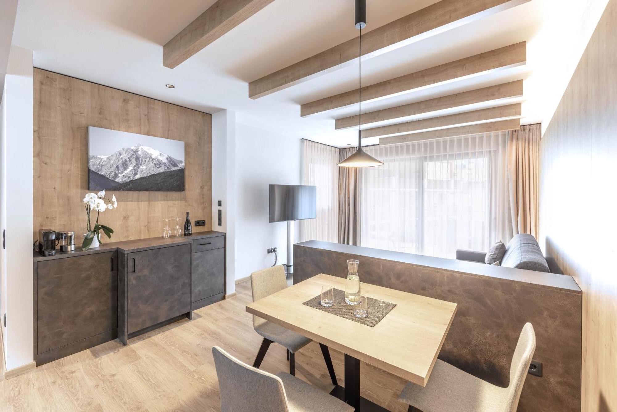 Villa Hubertus Luxuria Nova Suites - Adults Friendly Naturns Luaran gambar